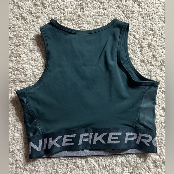 Women’s Size XS Nike Pro Dark Green Sports Bra NWT - Picture 6 of 6